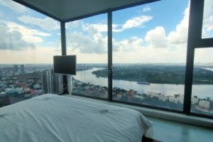 View sông Sài Gòn từ phòng ngủ căn 4 phòng ngủ Gateway Thảo Điền tầng cao